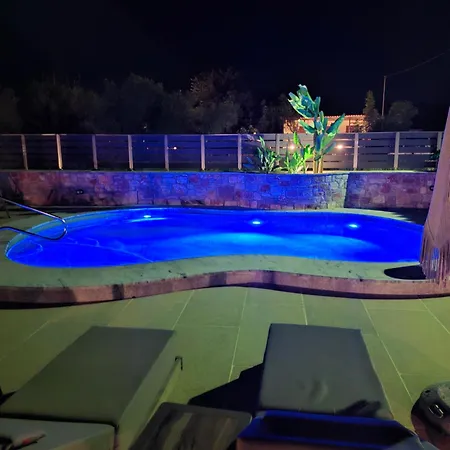 Luxury Estella * Ormos Panagias